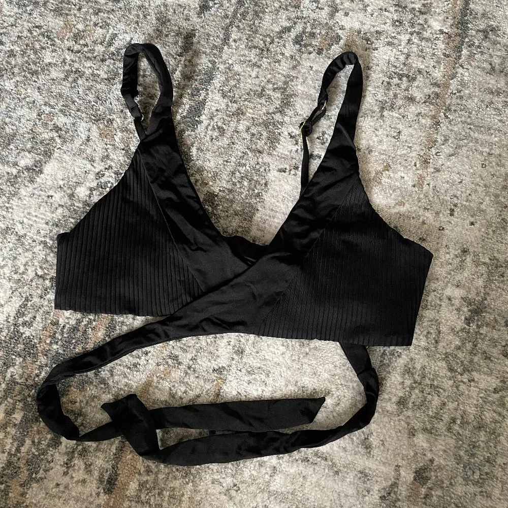 Beach Bunny 3-pc swimwear skylar wrap Halter Swim top High Waist bottom black